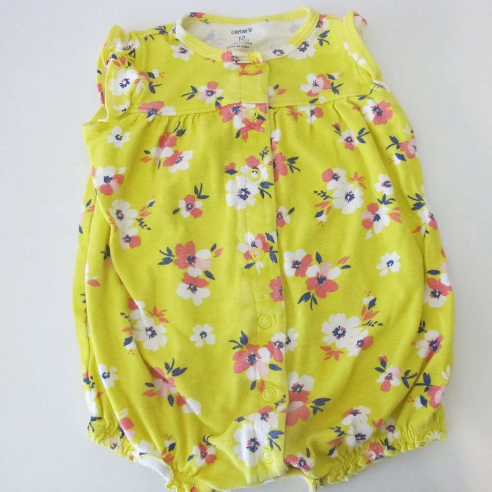 Bundle of 4 Toddler Girl Carter's Onesies Shirts Size 12 months GUC - Picture 6 of 6